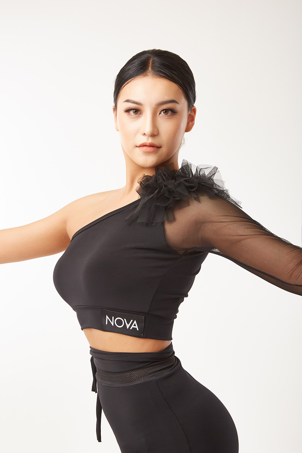 Single shoulder Black Cropped Top