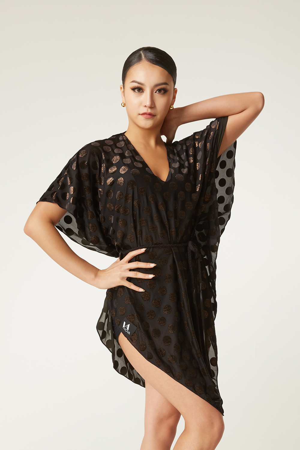 Shiny Polka-dot Batwing tunic