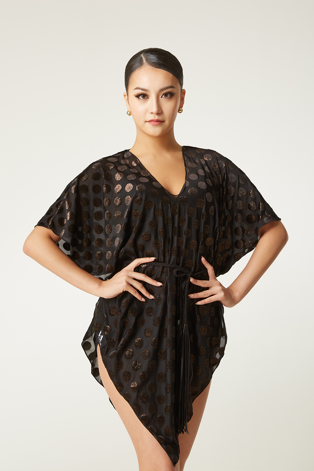 Shiny Polka-dot Batwing tunic